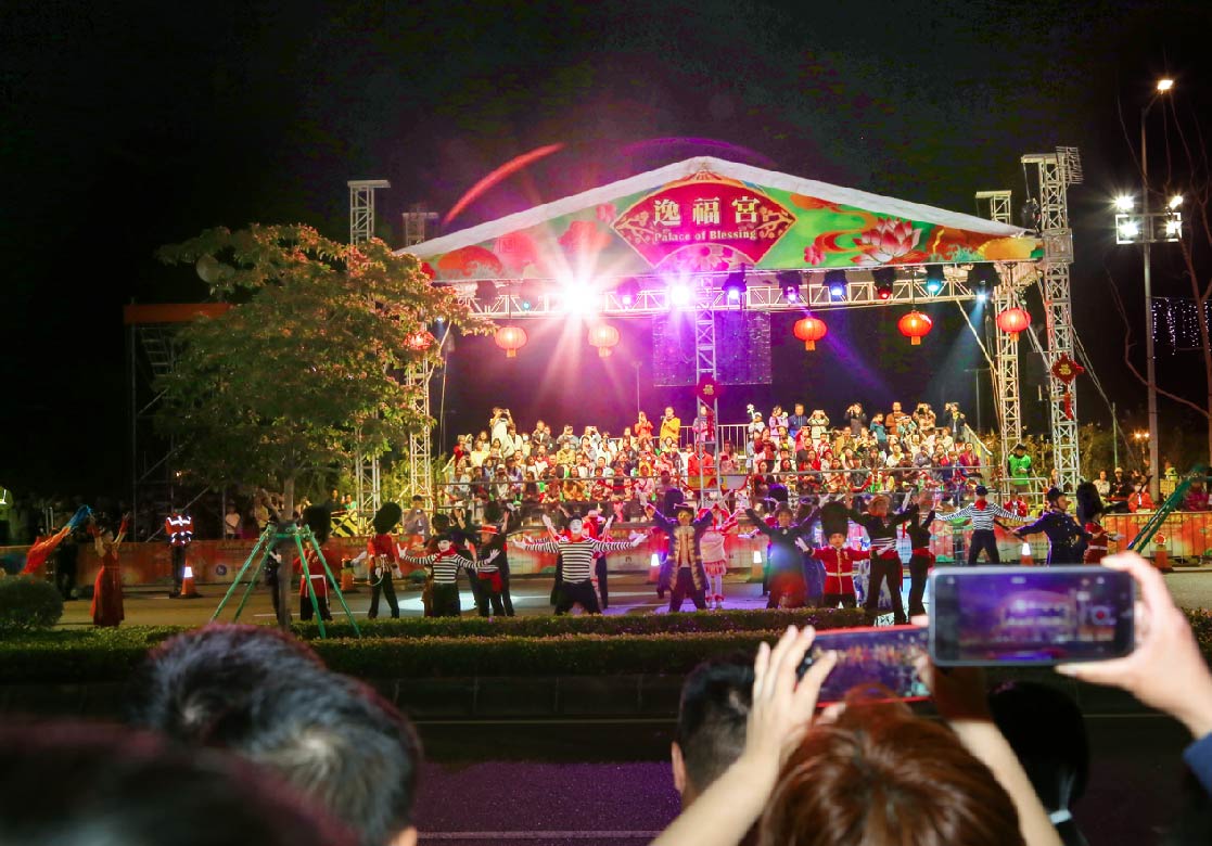2026新春花車巡遊與表演活動